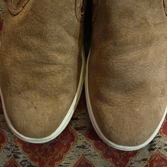 UGG Slip-on Soft Suede Leather S beaker - Picture 5 of 5